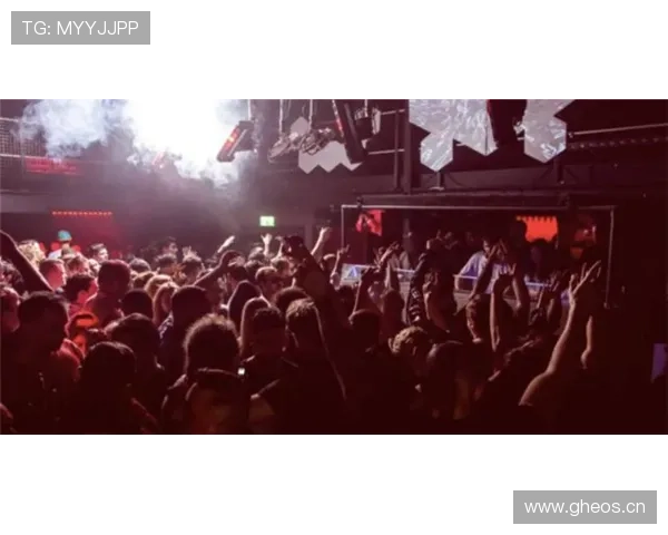 施洋训练完直接去夜店蹦迪？这体力分配也太离谱了