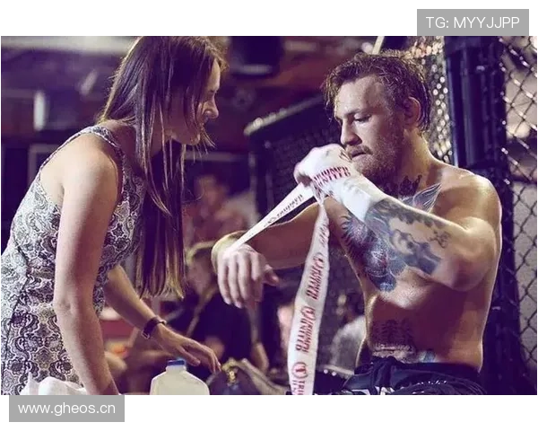 康纳训练完直接刷卡买下整个酒吧